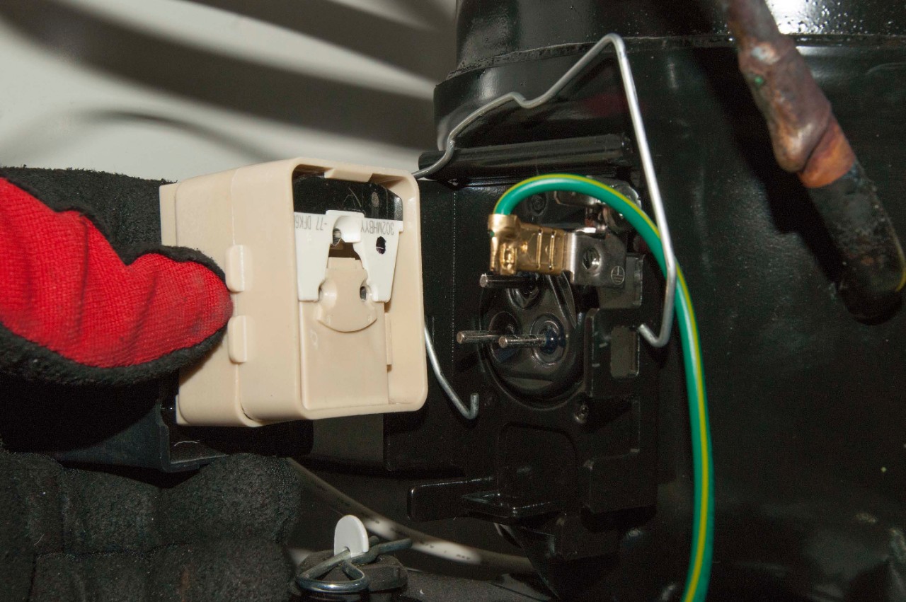 Fridge Repair Service